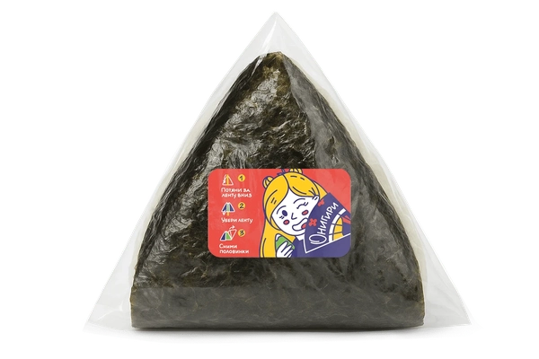 Онигири с курицей том ям